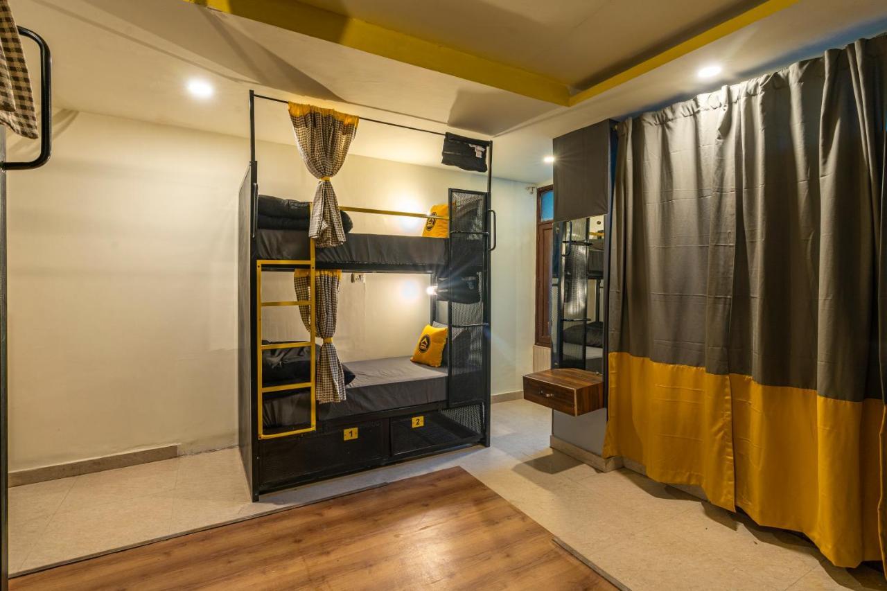 מקלוד גאנג' The Hosteller Mcleodganj, Mall Road מראה חיצוני תמונה