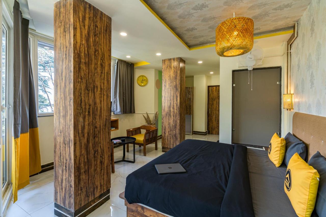 מקלוד גאנג' The Hosteller Mcleodganj, Mall Road מראה חיצוני תמונה