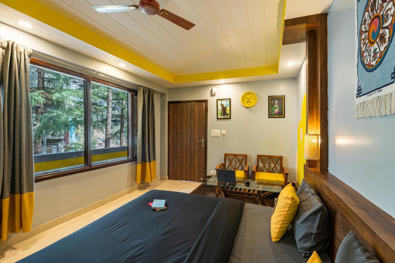 מקלוד גאנג' The Hosteller Mcleodganj, Mall Road מראה חיצוני תמונה